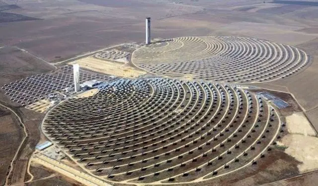 Parchi solari Ouarzazate Marocco